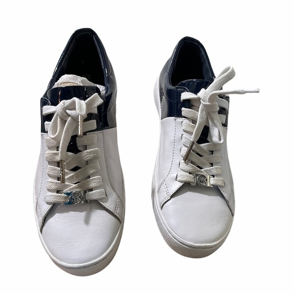 Michael Kors Lace Up Tobey White/Navy Sneakers - Picture 11 of 14